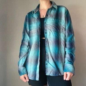 Navy + Teal Plaid Button Down Long Sleeve Flannel Shirt